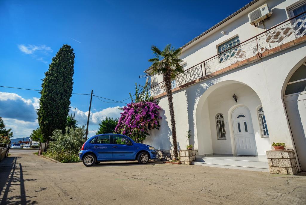 Villa Benelux Zára Kültér fotó