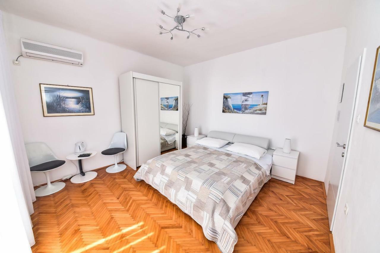 Villa Benelux Zára Kültér fotó