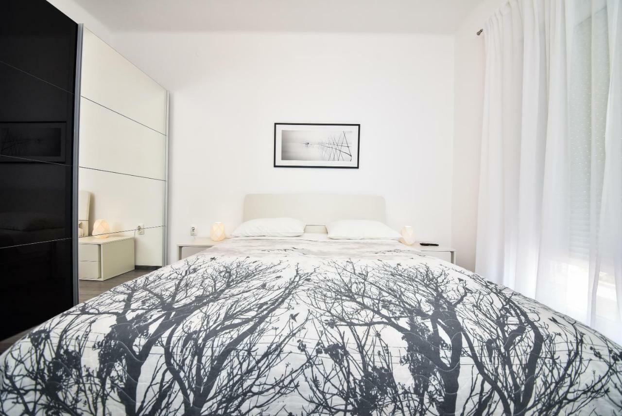 Villa Benelux Zára Kültér fotó